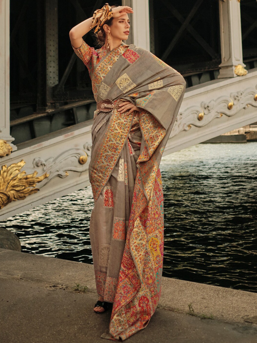 

Saree mall Etnic Motifs Woven Design Zari Detail Sarees, Grey