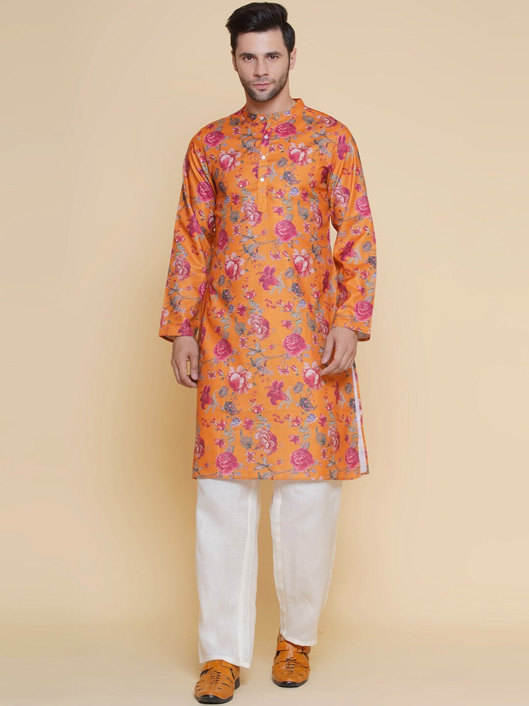

Baawara By Bhama Floral Printed Band Collar Regular Kurta with Pyjamas, Mustard
