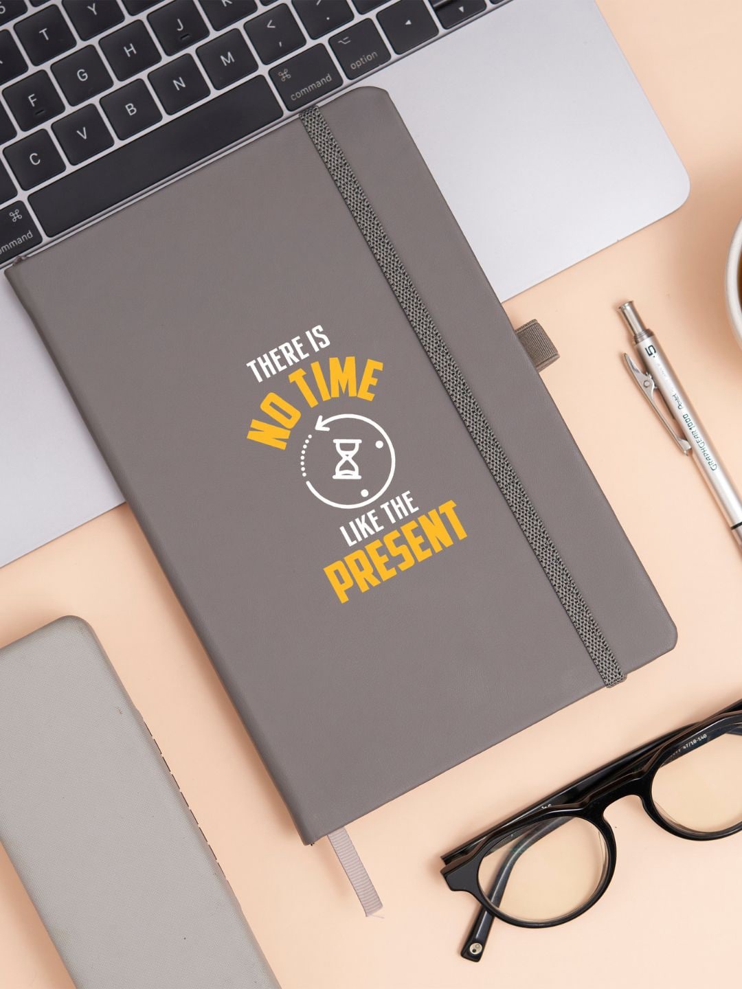 

Doodle Pro Series Executive A5 Ruled Notebook, Grey