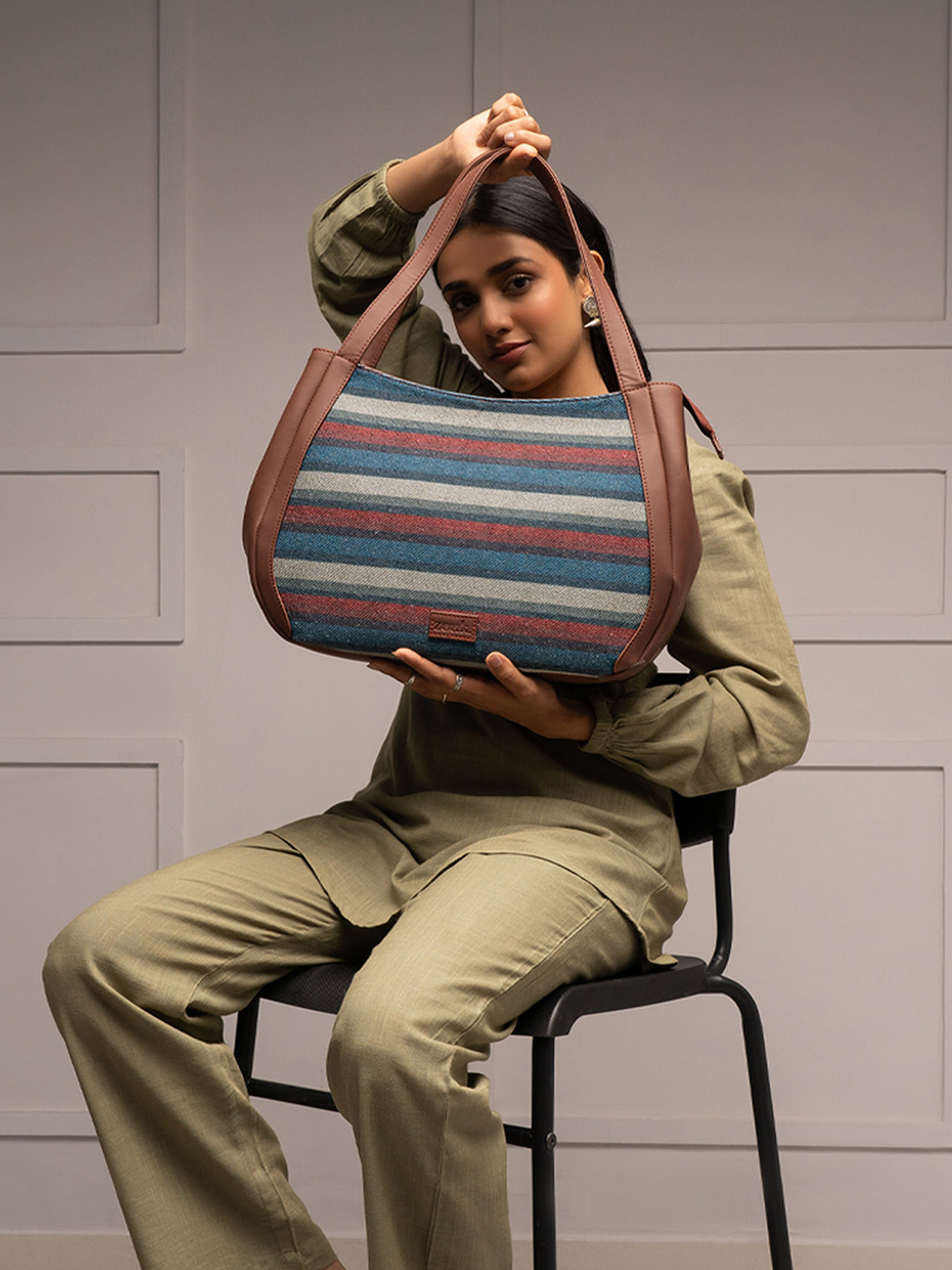

ZOUK Striped Structured Jute Shoulder Bag Up to 16 inch, Peach