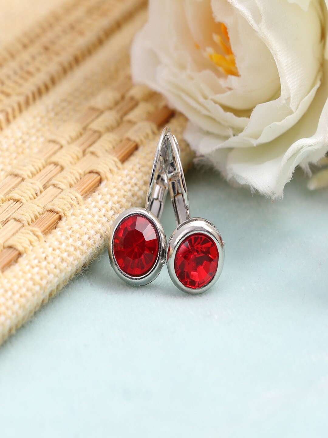 

UNIVERSITY TRENDZ Silver Plated Crystal Studded Drop Earrings
