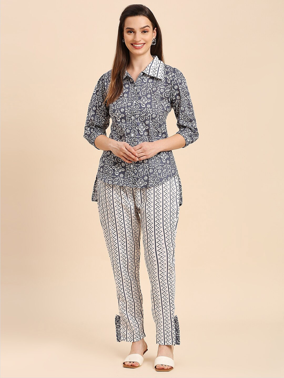 

GUFRINA Ethnic Motifs Printed Shirt Collar High Low Shirt & Trousers, Grey