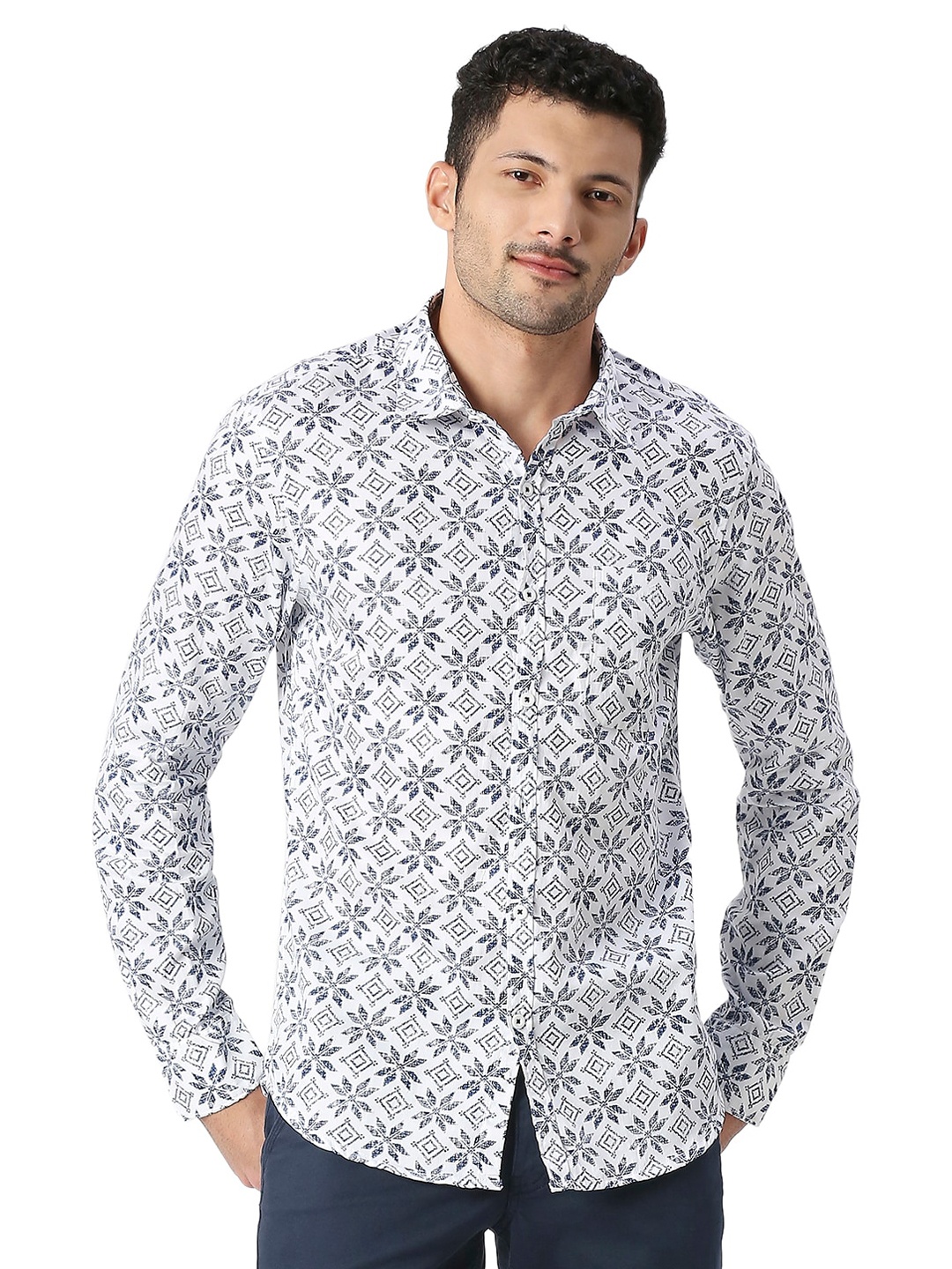 

SNX Tailored Fit Floral Printed Pure Cotton Casual Shirt, White