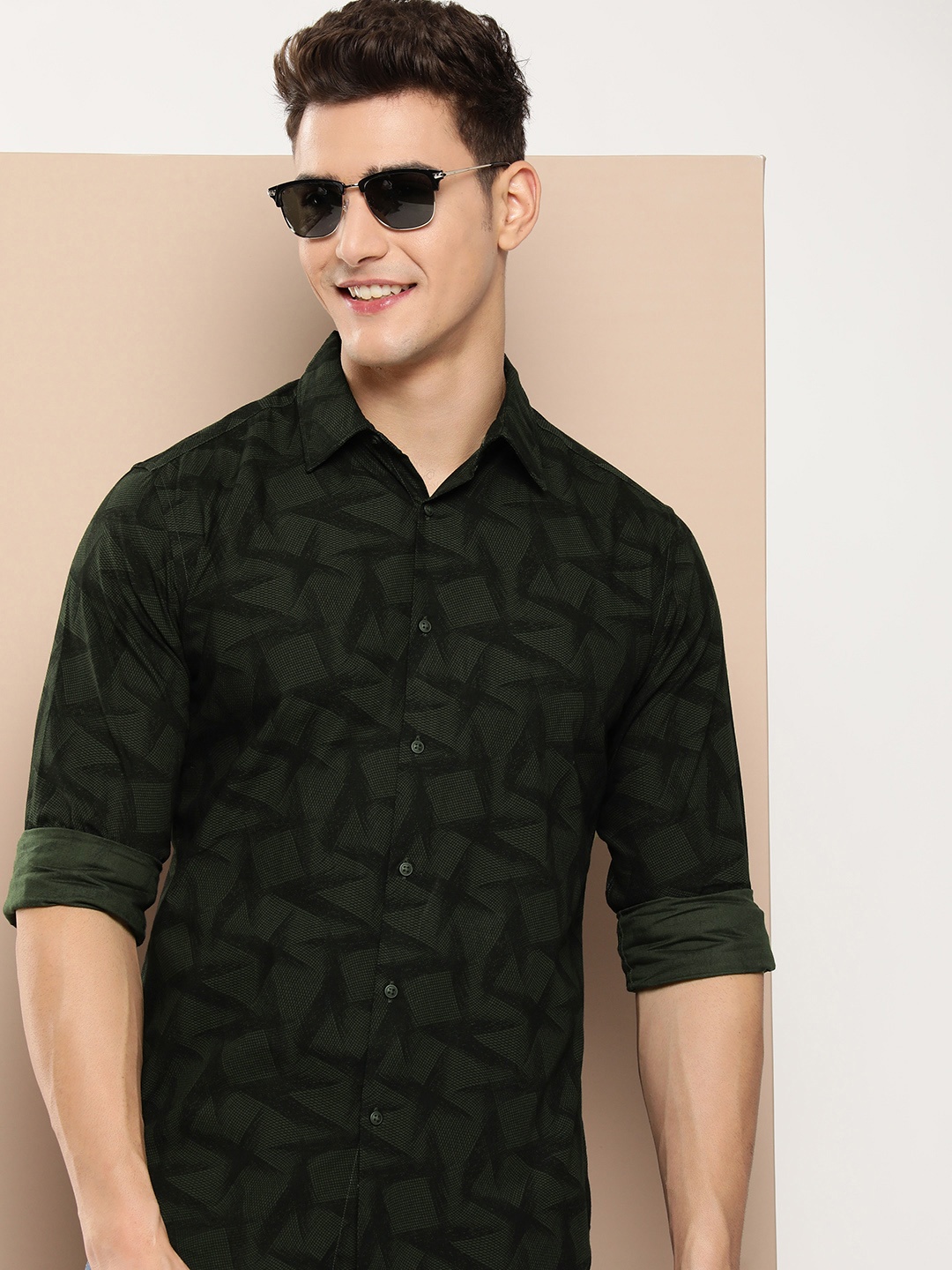 

HERE&NOW Men Slim Fit Geometric Printed Casual Shirt, Olive