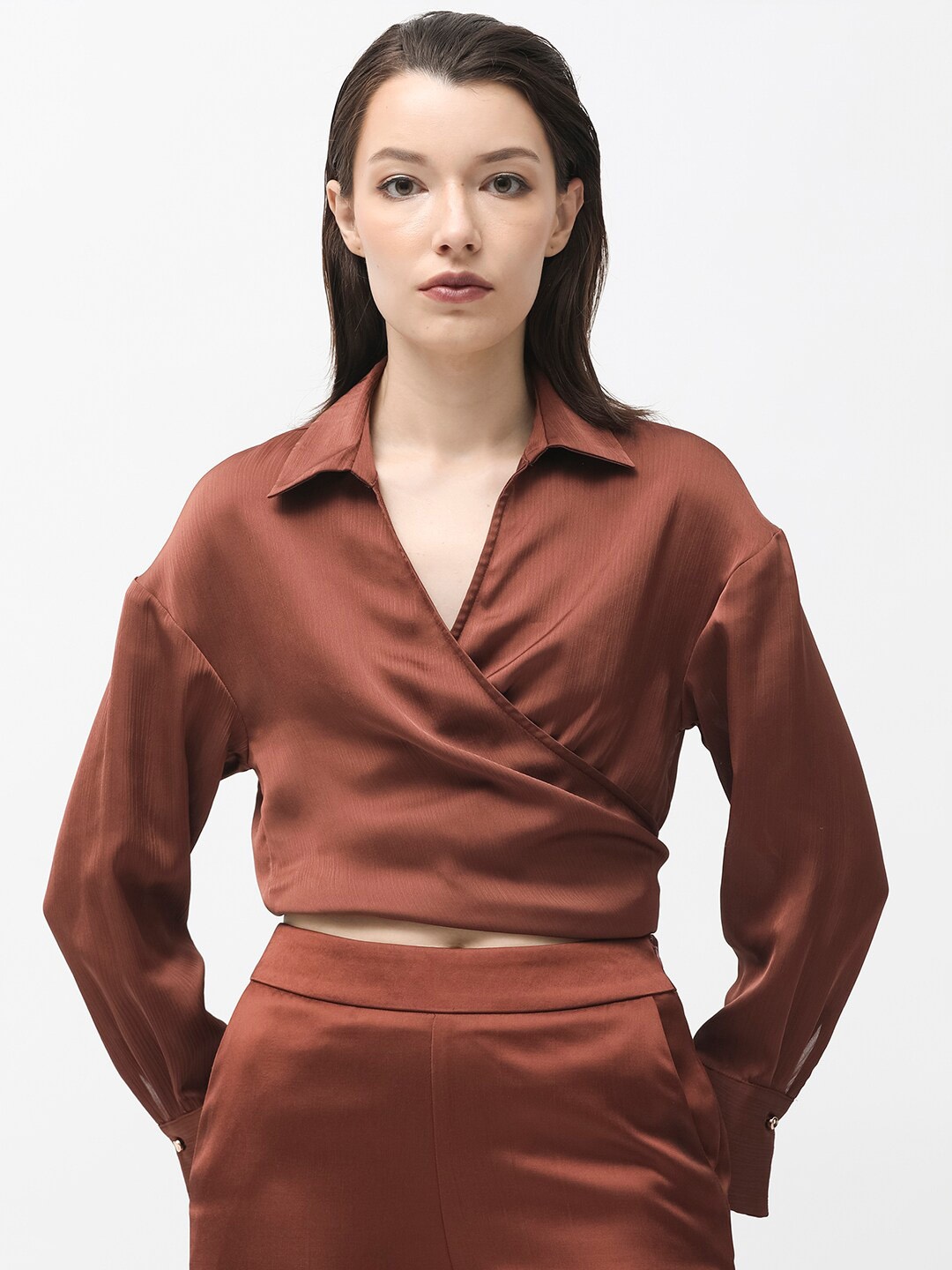 

RAREISM Shirt Collar Cuffed Sleeves Cropped Wrap Top, Brown