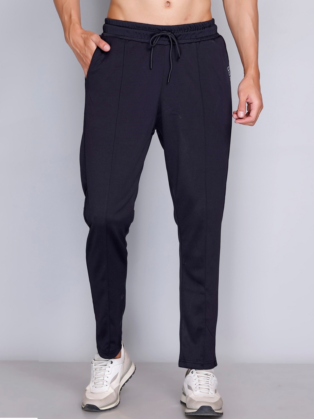

GDX Sports Men Mid-Rise Cotton Track Pants, Black