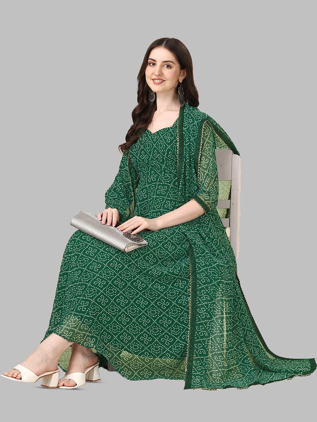 

N N ENTERPRISE Bandhani Printed Pure Georgette Kurta With Dupatta, Green