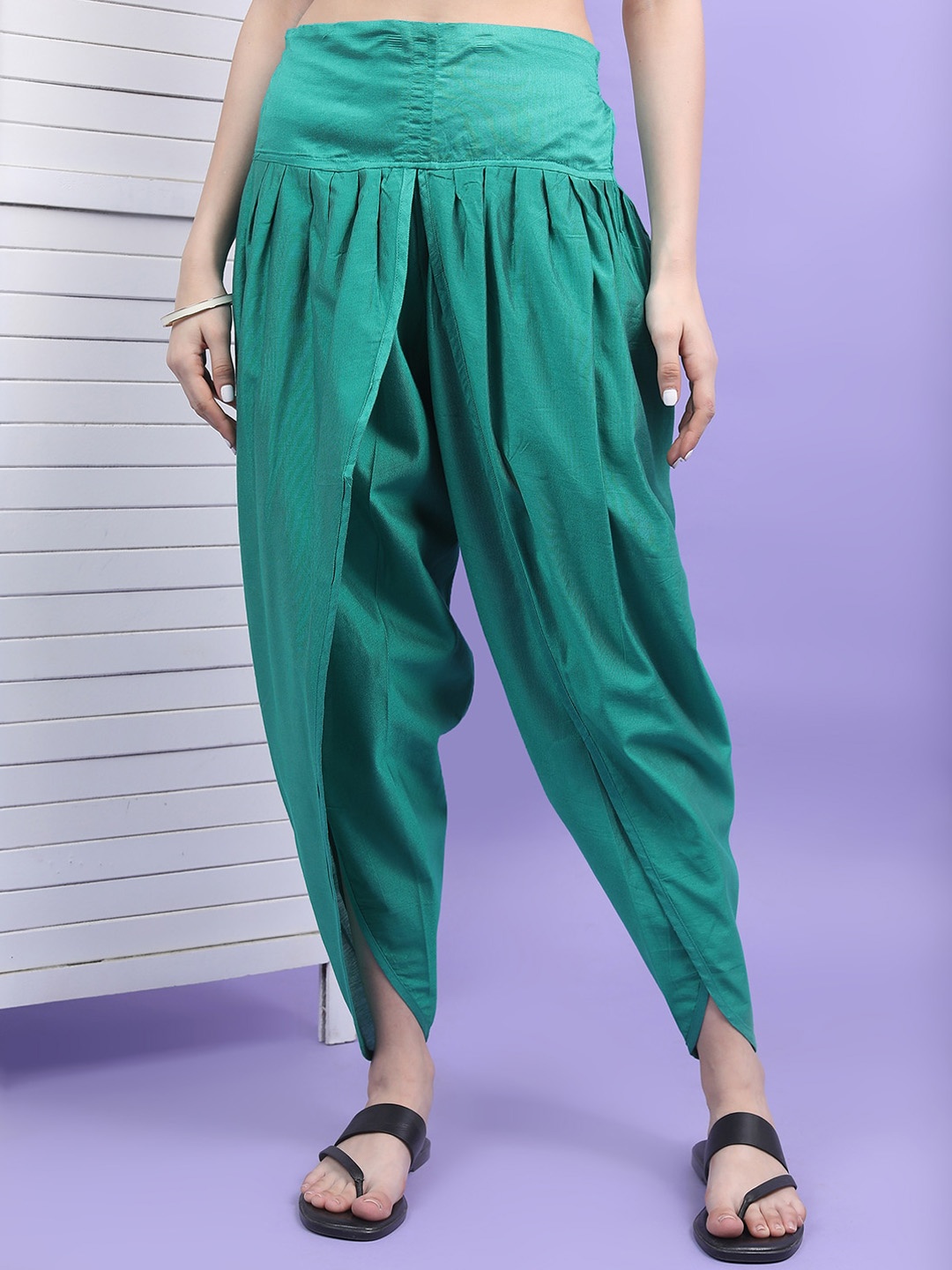 

Vishudh Women Green Cotton Dhoti Pant, Turquoise blue