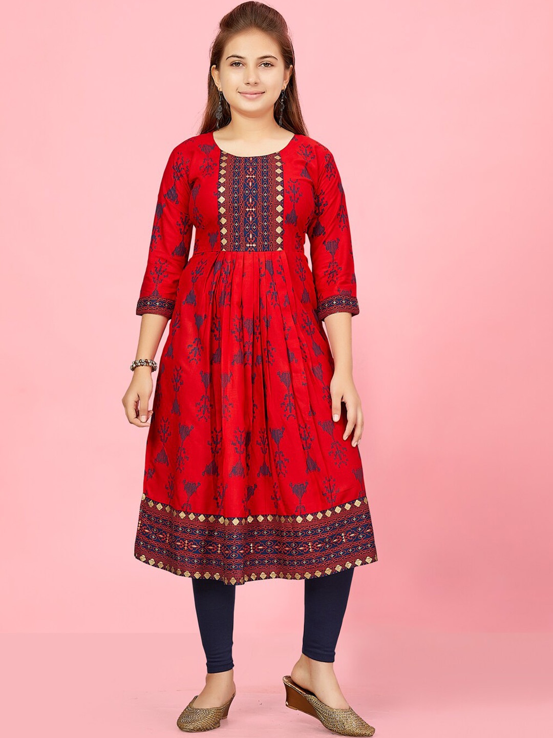 

Aarika Girls Geometric Printed Pure Cotton Pleated A-Line Kurta With Leggings, Red