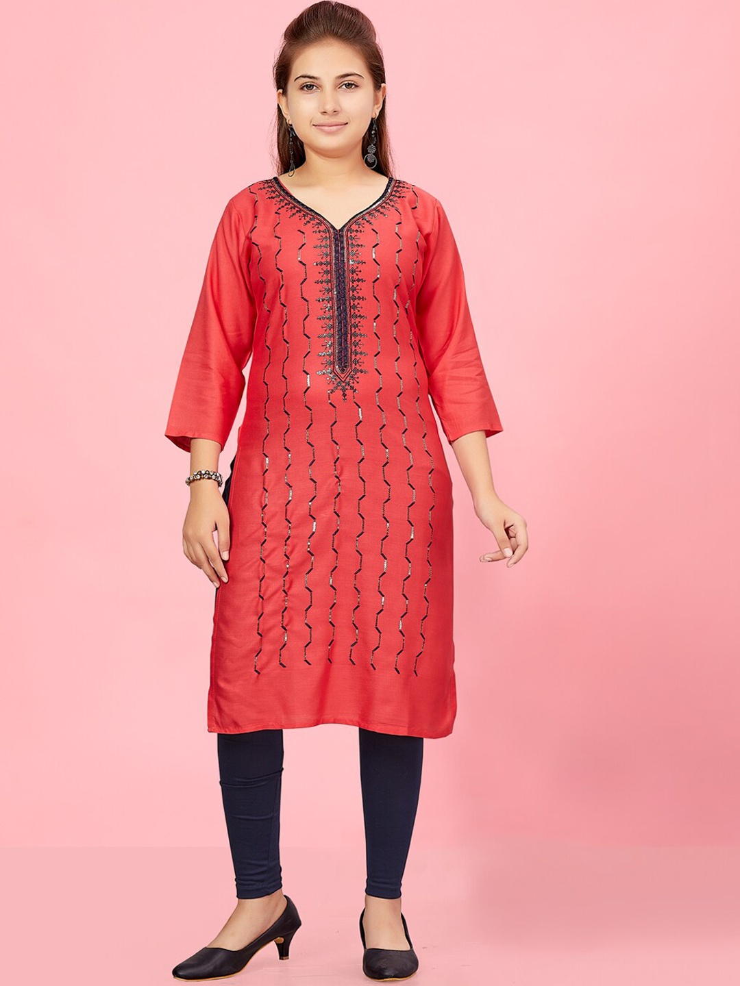 

BAESD Girls Sequins Embellished Straight Kurta, Red