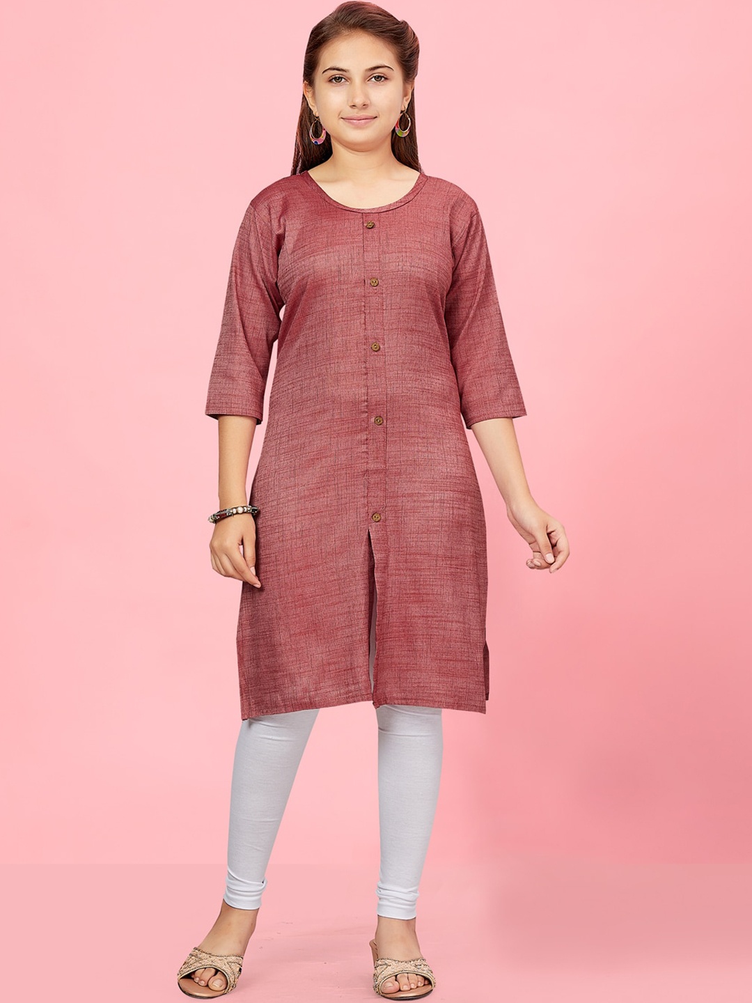 

BAESD Girls Round Neck Straight Kurta, Maroon