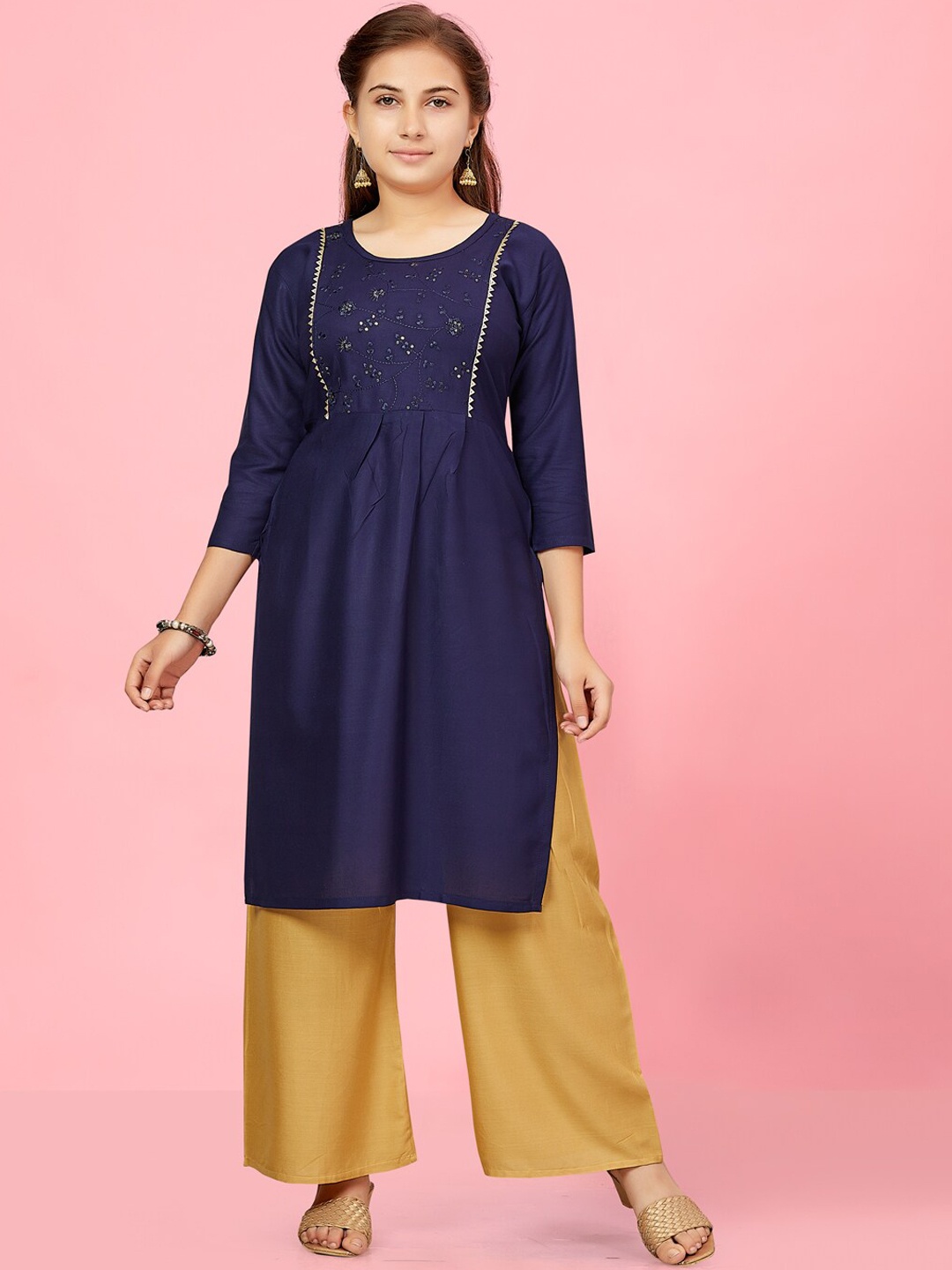 

BAESD Girls Thread Work Detail Pleated Straight Kurta With Palazzos, Navy blue