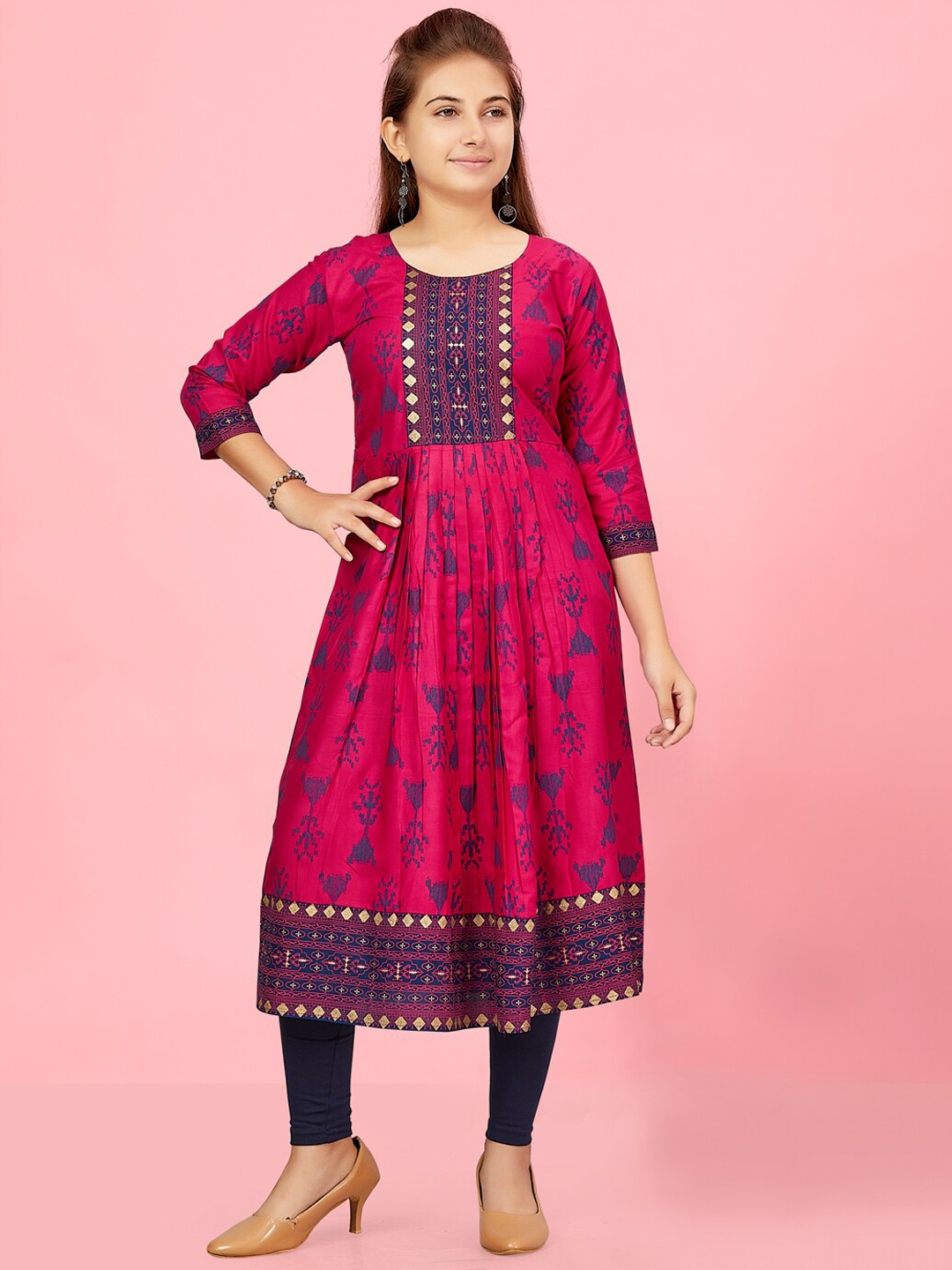 

BAESD Girls Ethnic Motifs Printed Pleated Pure Cotton Kurta Set, Fuchsia