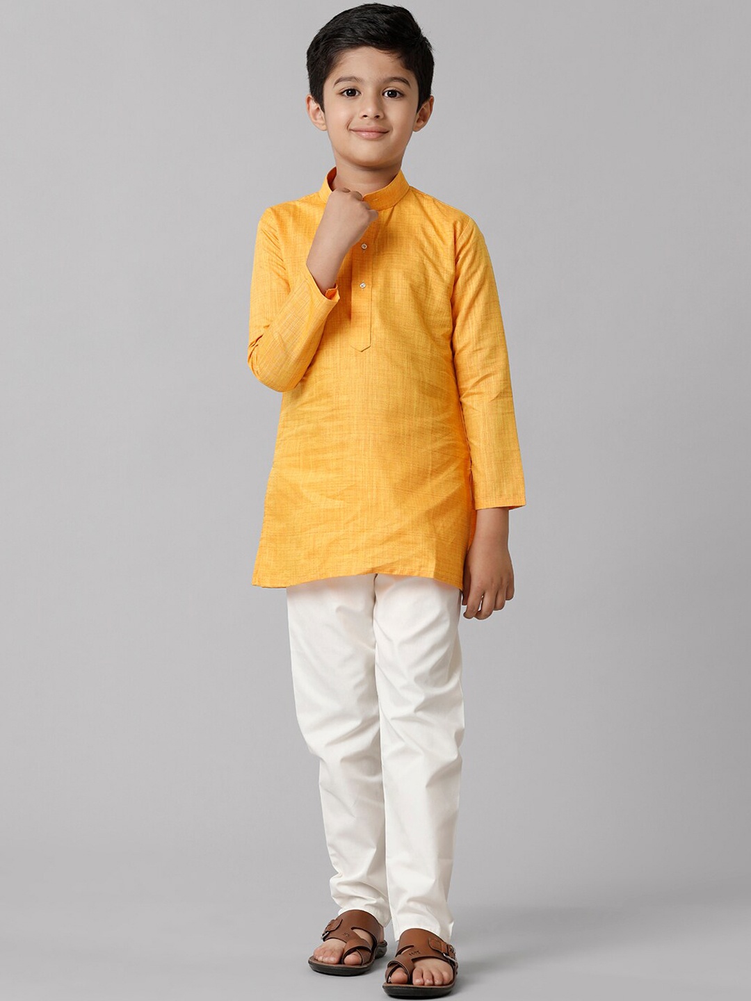 

Ramraj Boys Mandarin Collar Kurta with Pyjamas, Yellow