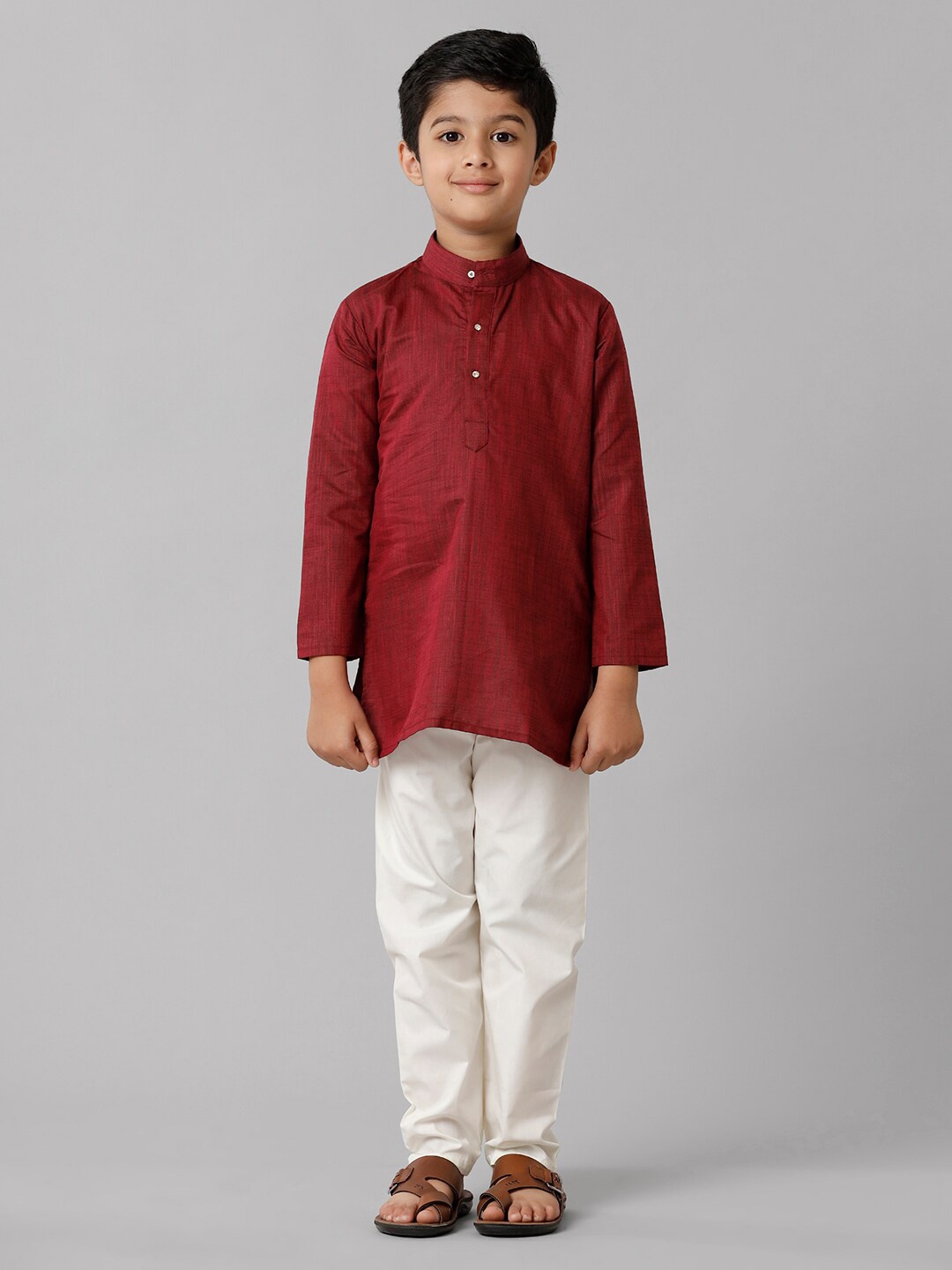 

Ramraj Boys Straight Kurta With Pyjamas, Red