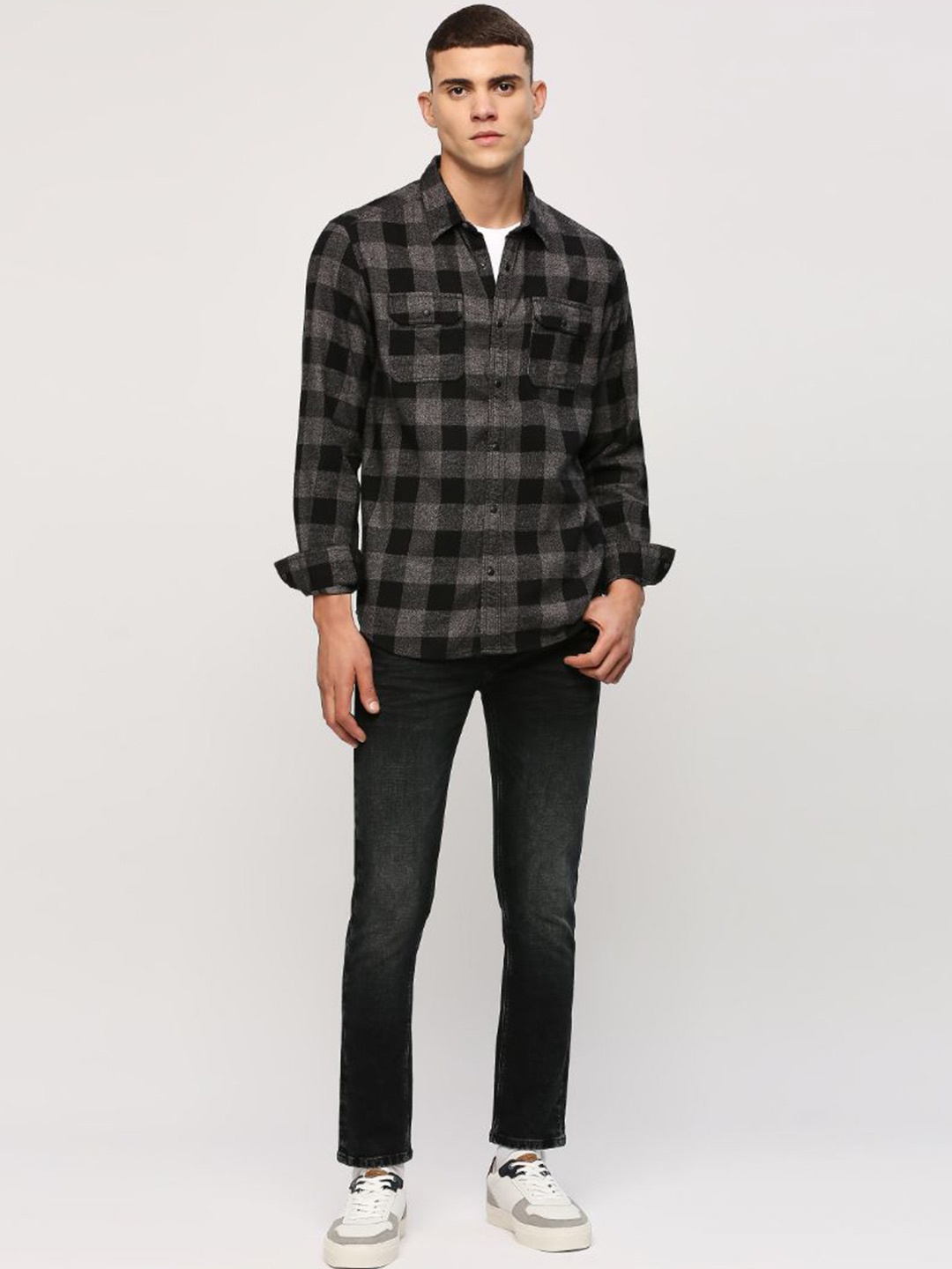 

Pepe Jeans Buffalo Checks Spread Collar Long Sleeves Cotton Casual Shirt, Black