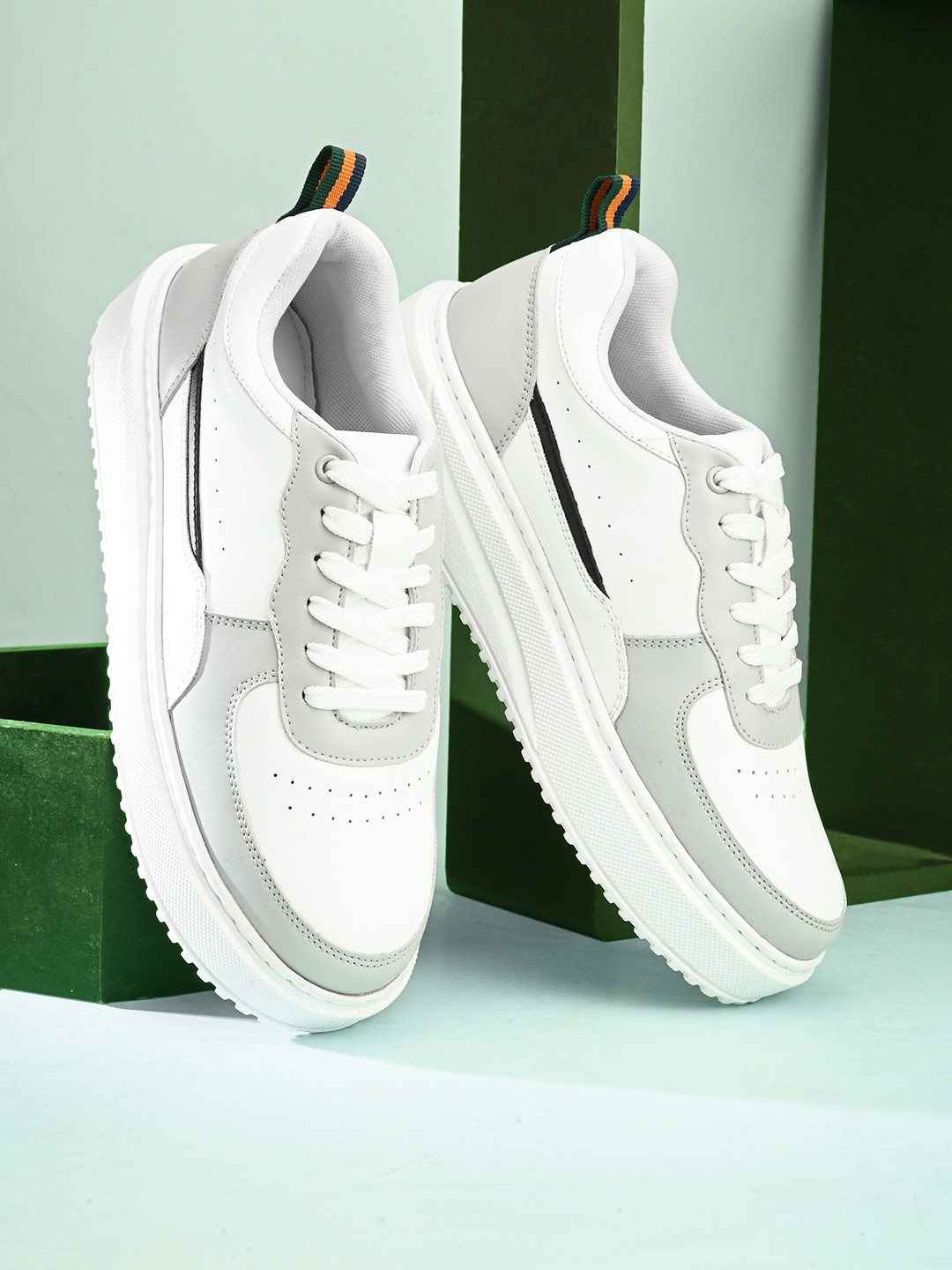 

The Roadster Lifestyle Co. Women White & Grey Colourblocked Lace-Up Sneakers