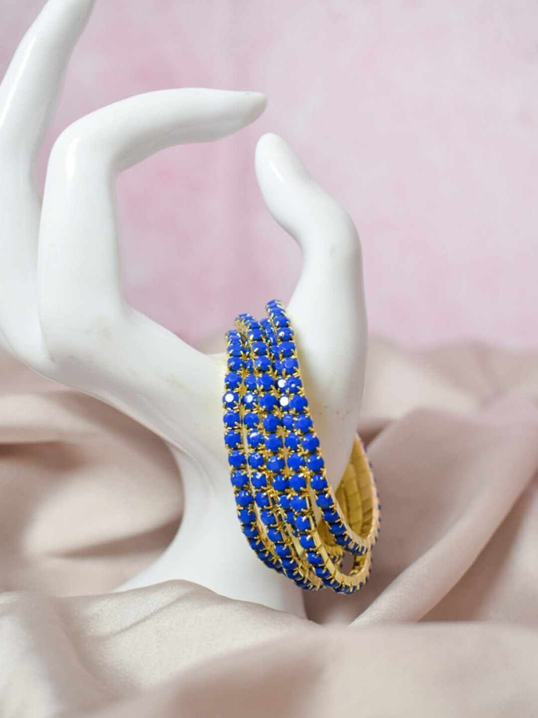 

SALTY Set of 5 Gold Plated Artificial Stones Studded Bracelets