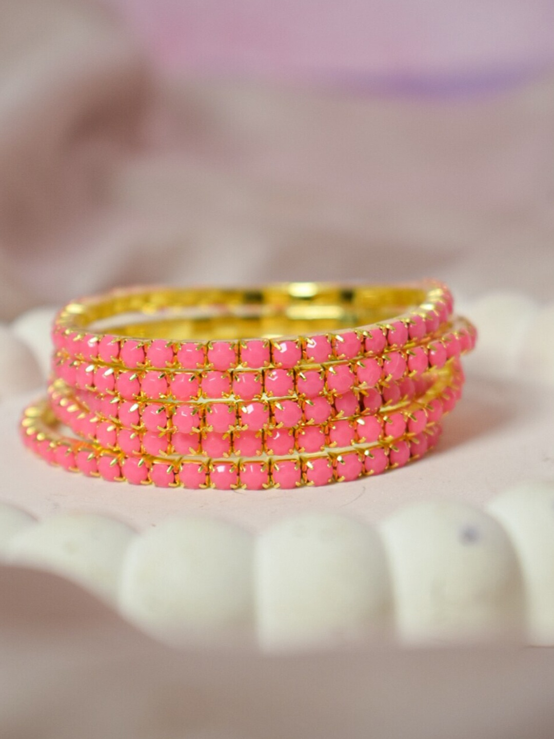 

SALTY Set Of 5 Gold-Plated Bracelet