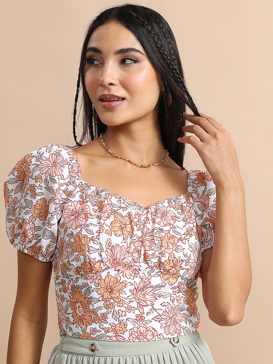 

Tokyo Talkies Pink Floral Printed Sweetheart Neck Smocking Crop Top