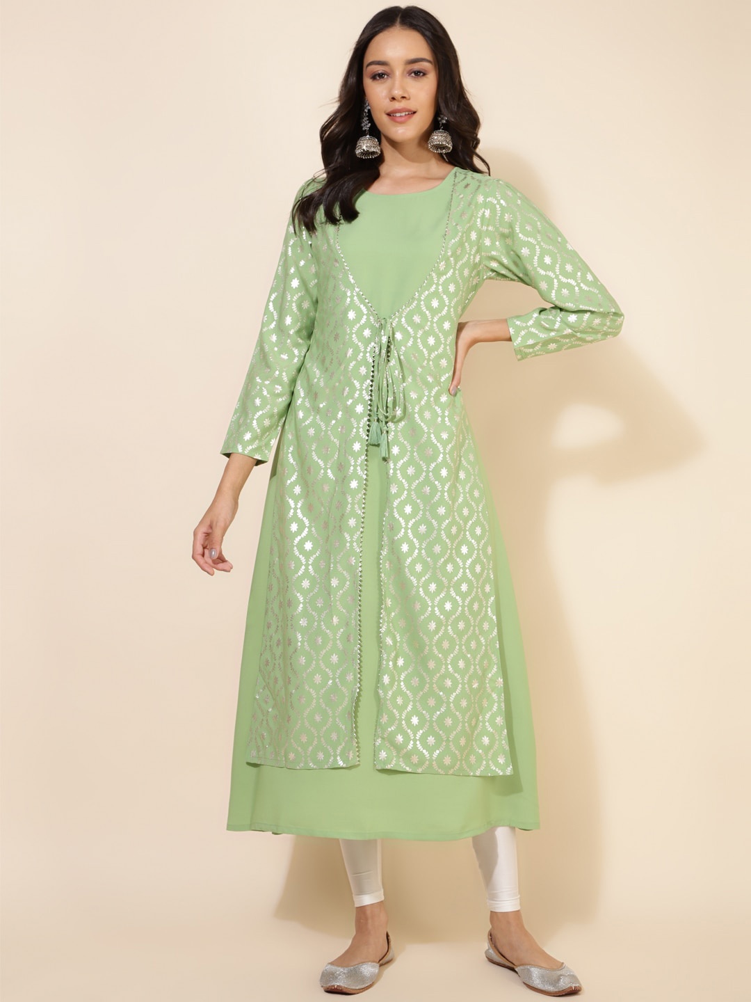 

Janasya Floral Foil Printed With Gotta Patti Detailed Crepe A-Line Kurta, Green