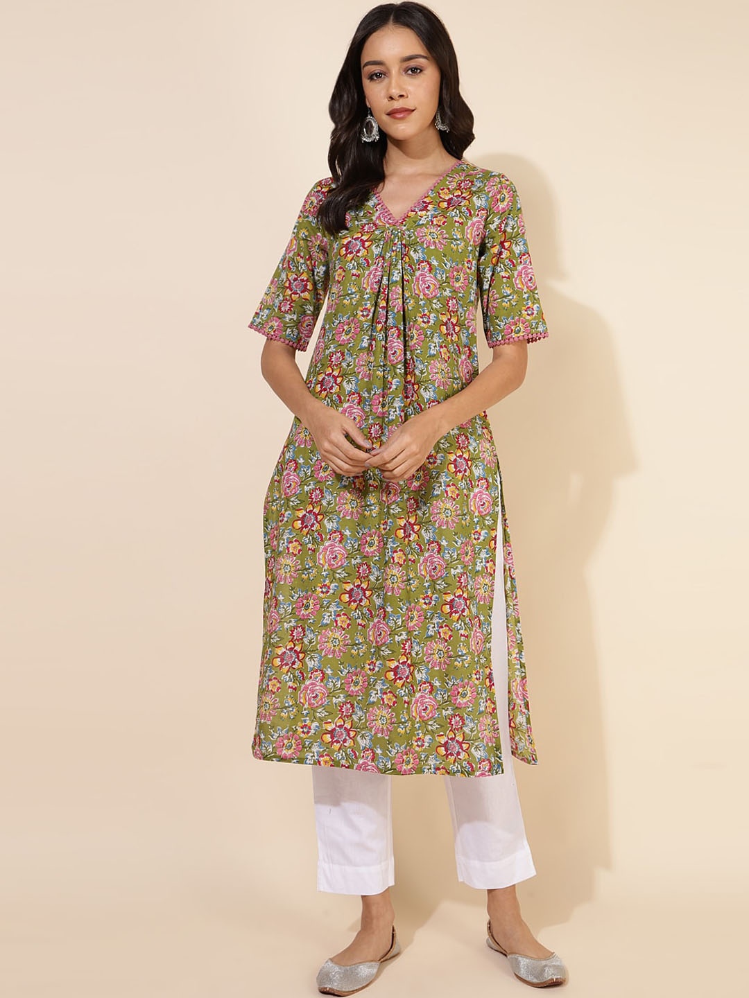 

Janasya Floral Printed Pure Cotton Kurta, Green