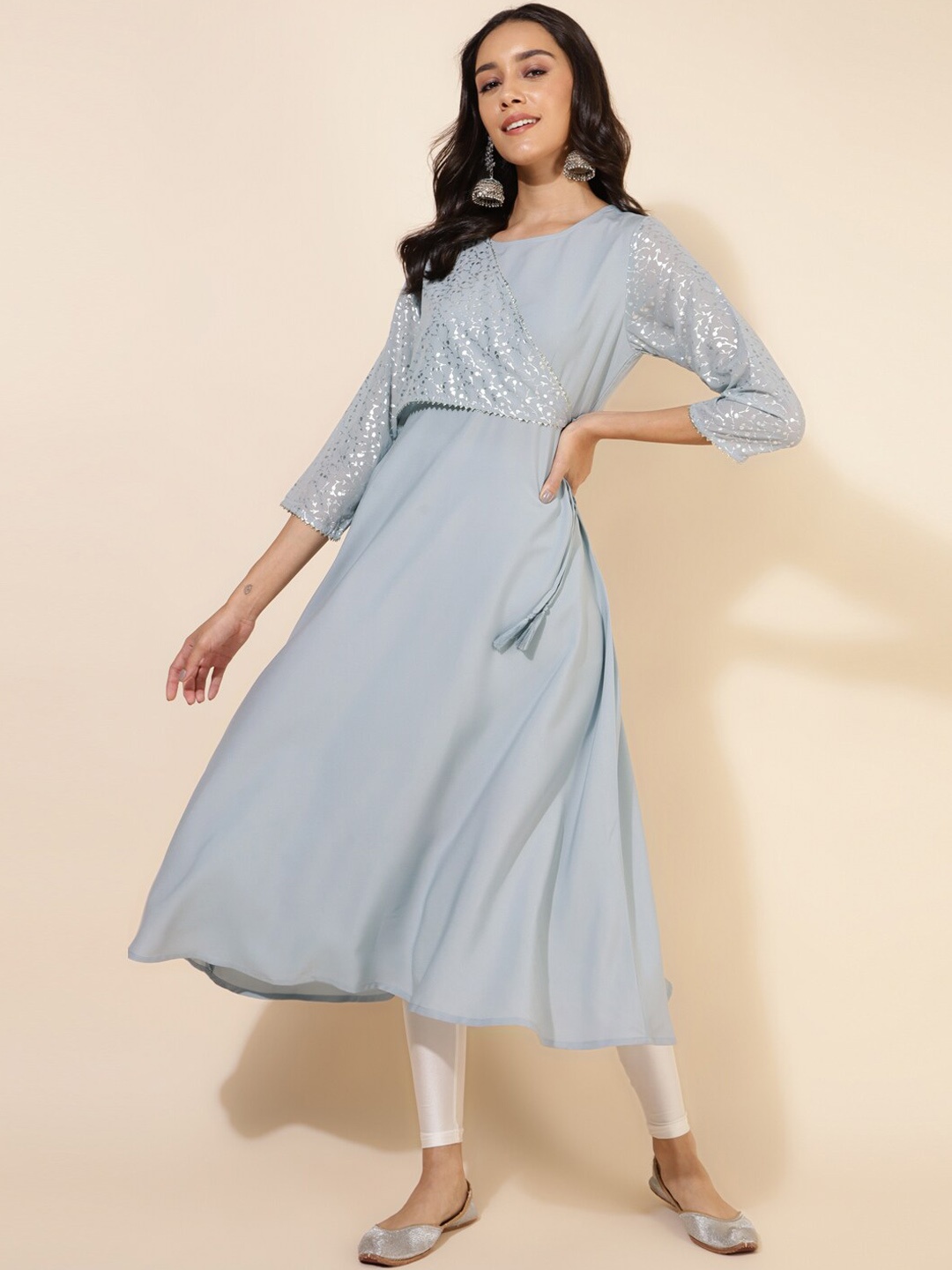 

Janasya Gotta Patti Detailed Crepe Kurta, Grey