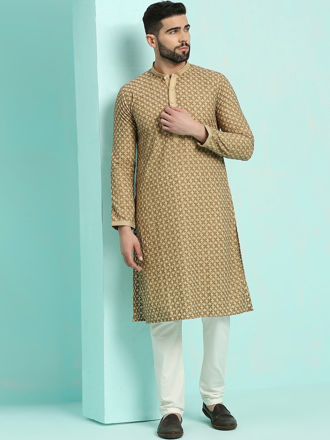 

RAJUBHAI HARGOVINDAS Floral Embroidered Chikankari Pure Cotton Kurta with Churidar, Coffee brown