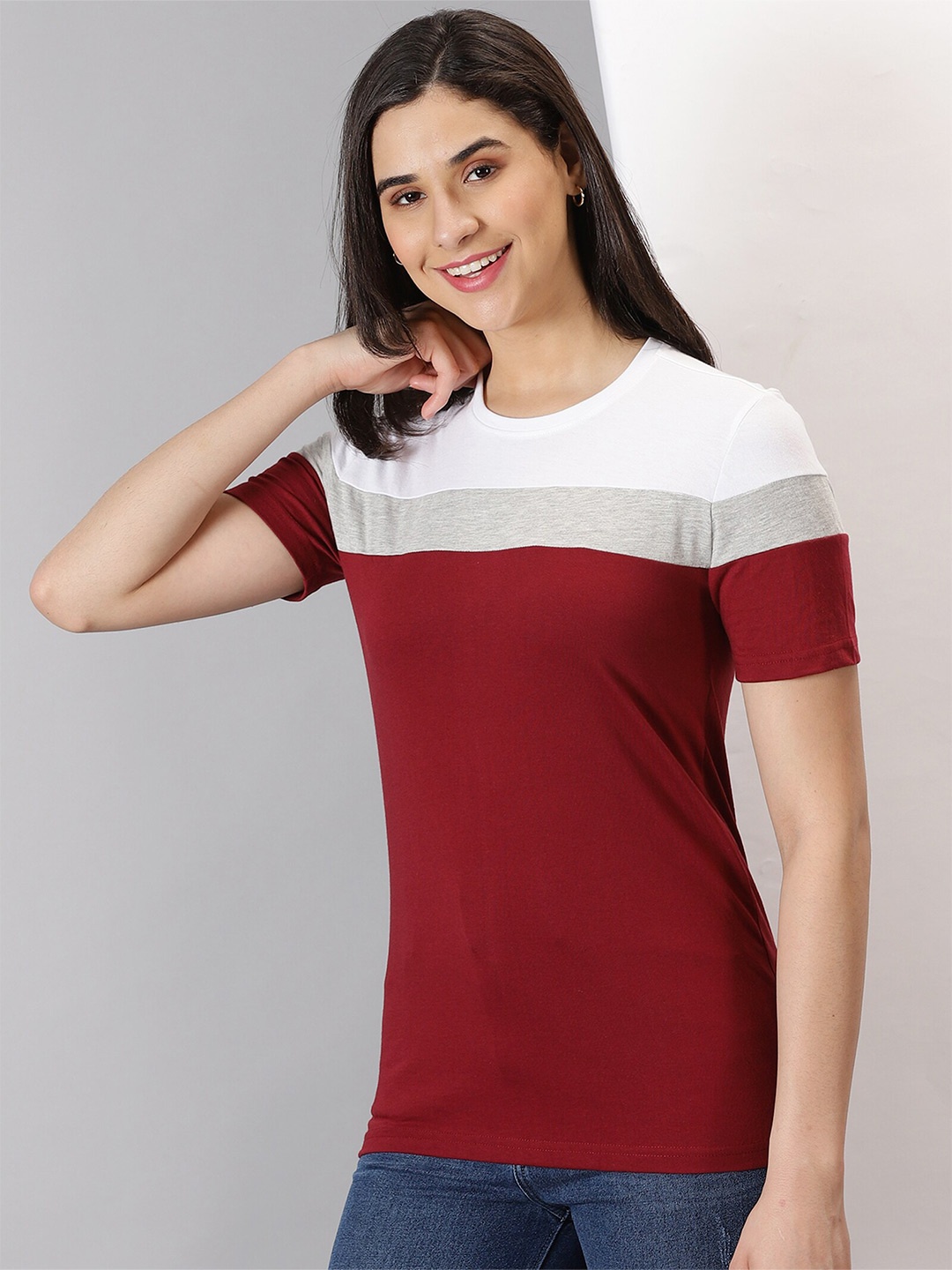 

AUSK Women Multicoloured Colourblocked V-Neck Pockets T-shirt, Multi
