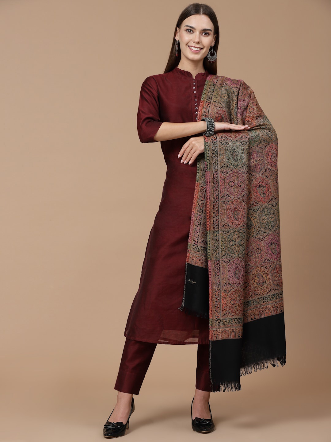 

SWI Stylish Woven Design Woollen Shawl, Black