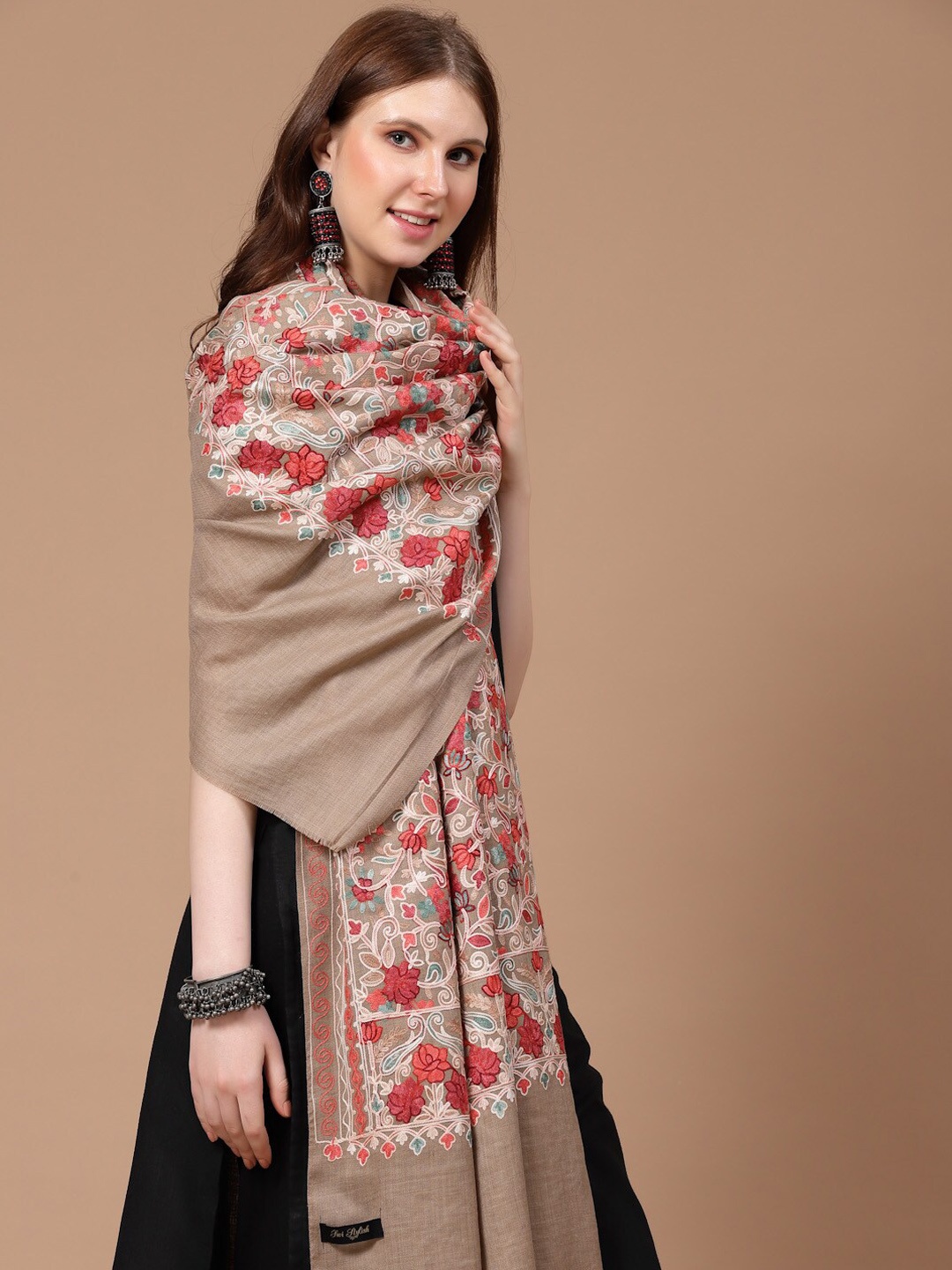 

SWI Stylish Floral Embroidered Shawl, Beige