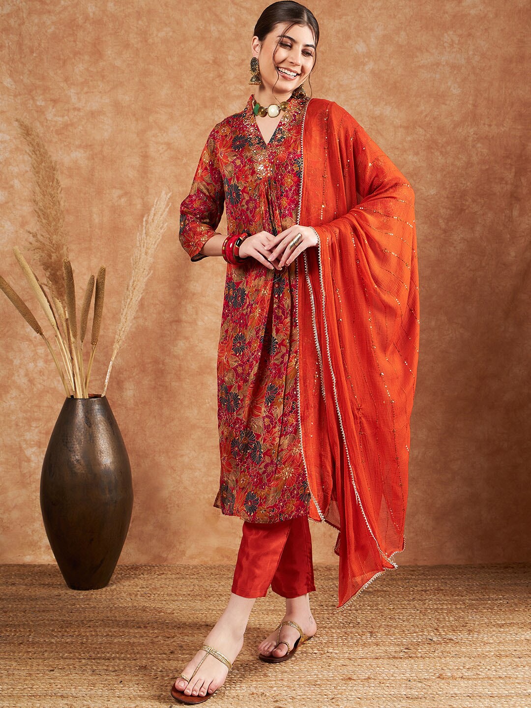 

Sangria Floral Printed Sequined Chinon Kurta & Shantoon Trouser & Silk Georgette Dupatta, Orange