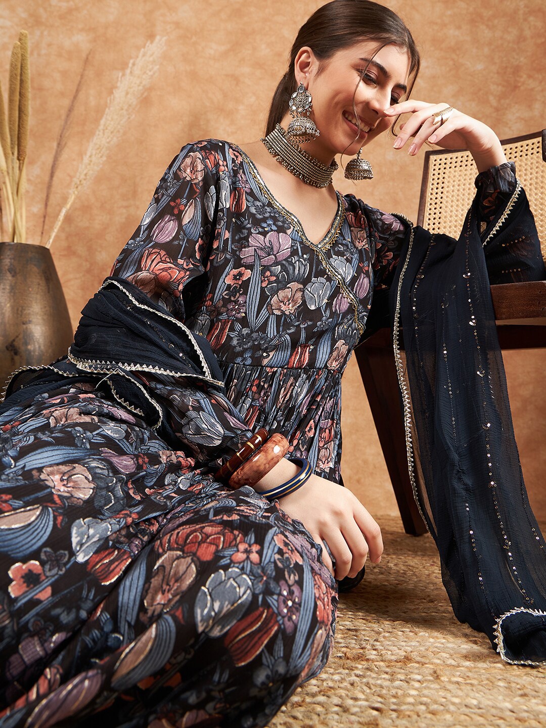 

Sangria Floral Printed V-Neck Sequined Kurta With Trouser & Dupatta, Black