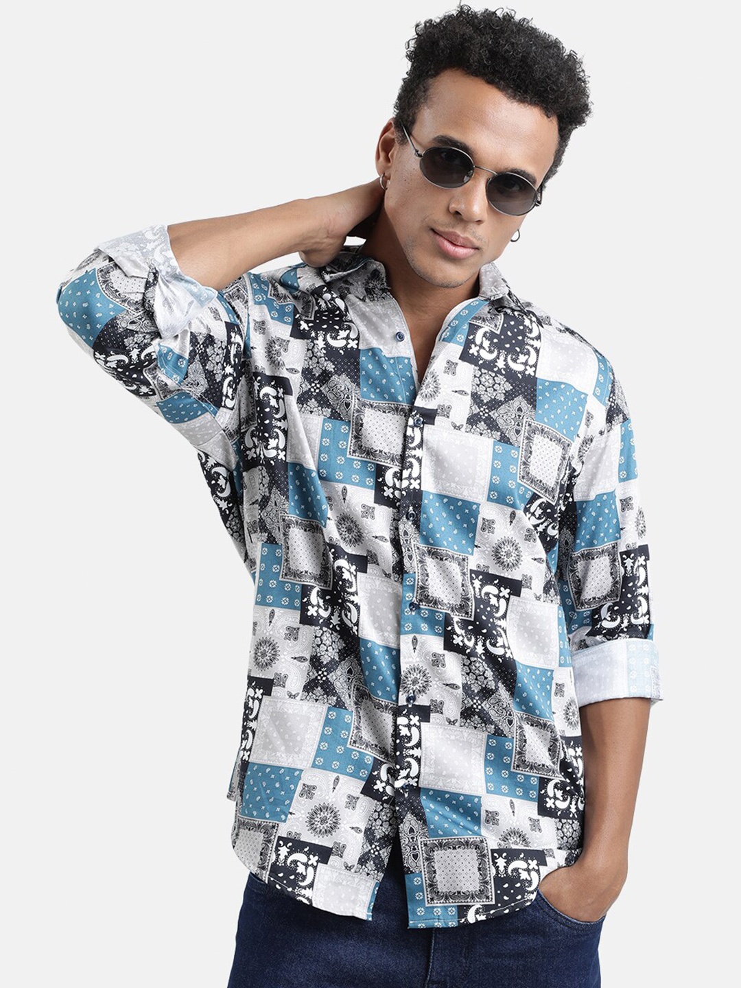 

IVOC Abstract Opaque Printed Casual Shirt, White