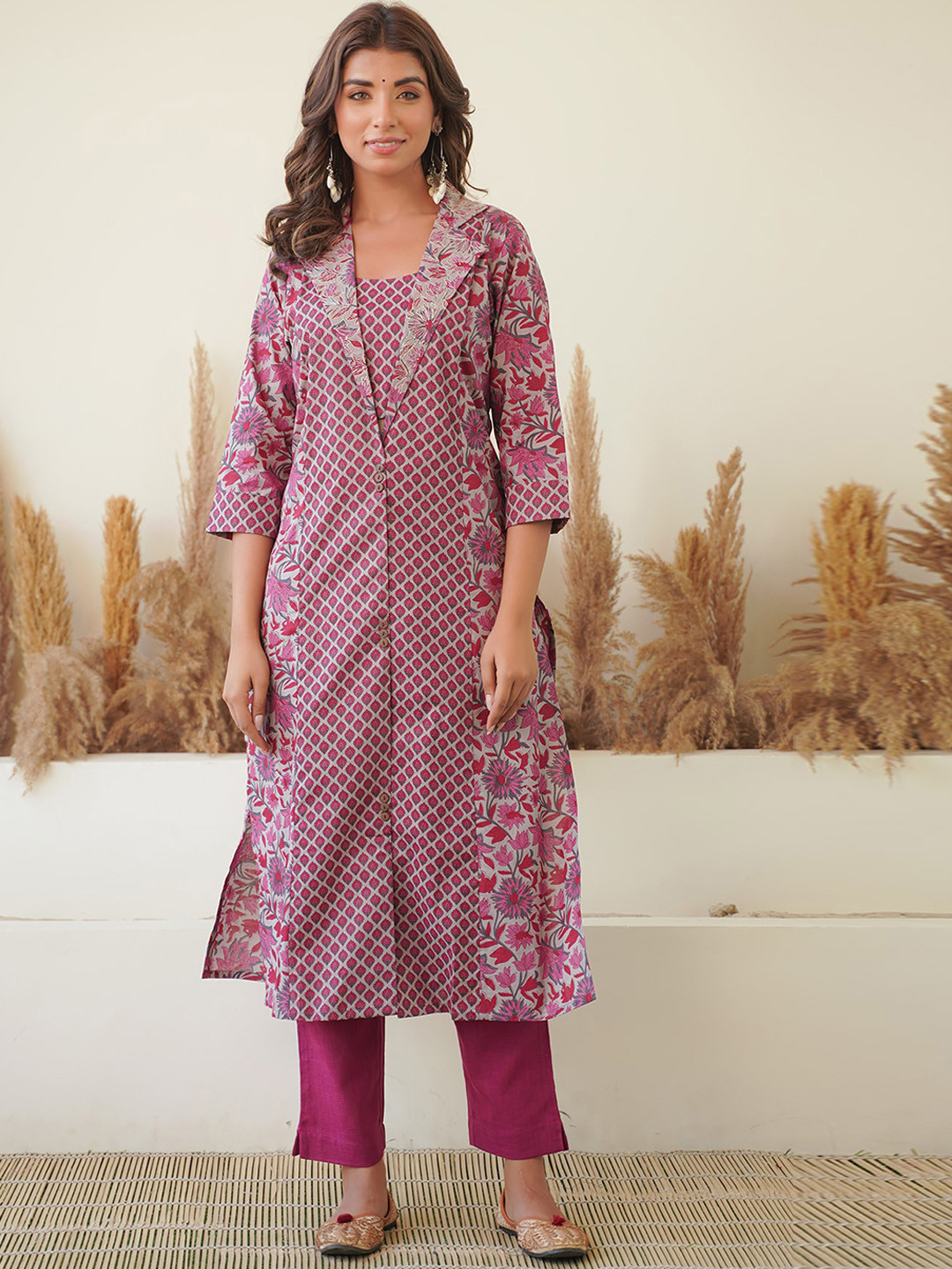 

JAIPURIBANNO Floral Printed Cuban Collar Pure Cotton Regular Kurta with Trousers, Purple