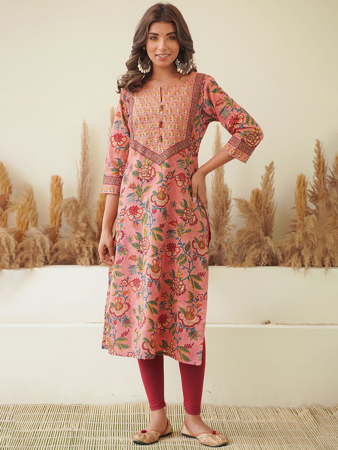 

JAIPURIBANNO Floral Printed Pure Cotton Regular Kurta With Leggings, Peach