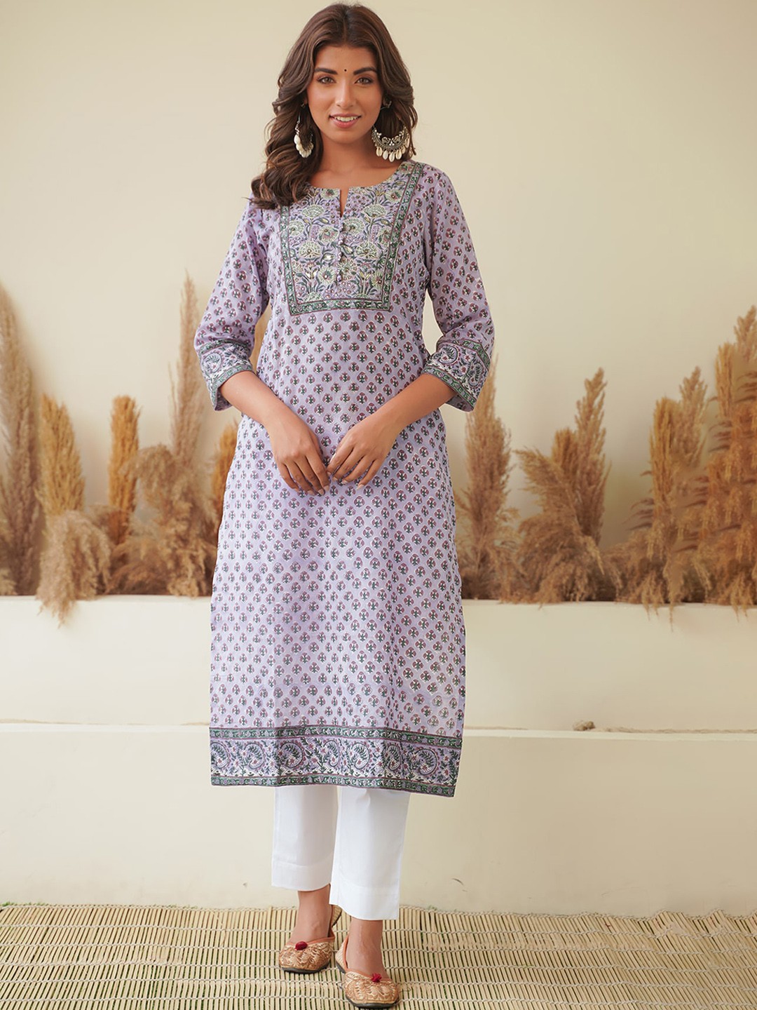 

JAIPURIBANNO Ethnic Motifs Printed Mirror Work Pure Cotton Straight Kurta with Trousers, Lavender
