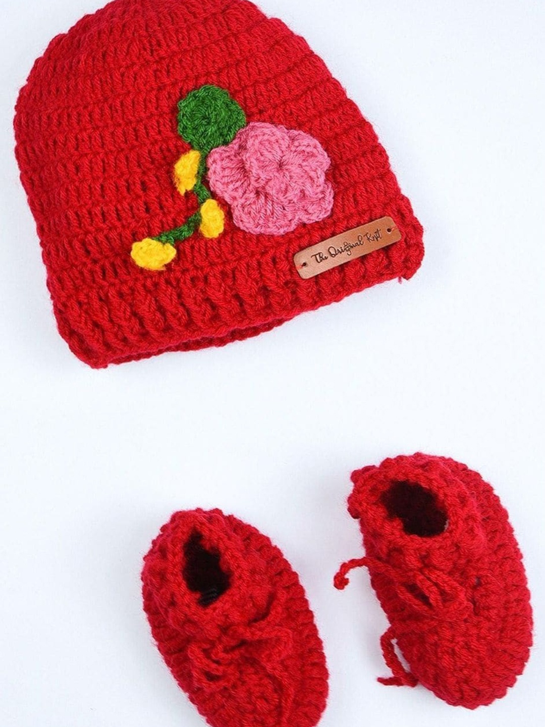 

The Original Knit Infants Self Design Acrylic Crochet Beanie Cap With Socks, Red