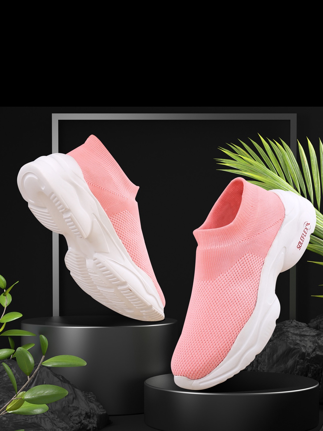

The Roadster Lifestyle Co. Women Pink Textured Lightweight Slip-On Sneakers