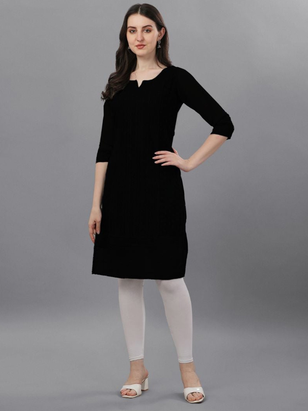 

KALINI Round Neck Straight Kurta, Black