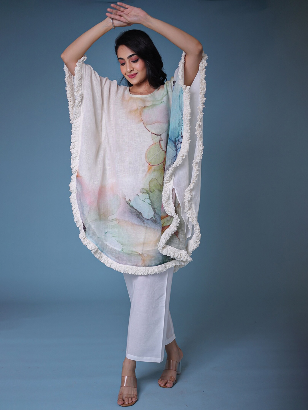 

ZARI Abstract Printed Pure Linen Kaftan Kurta, White