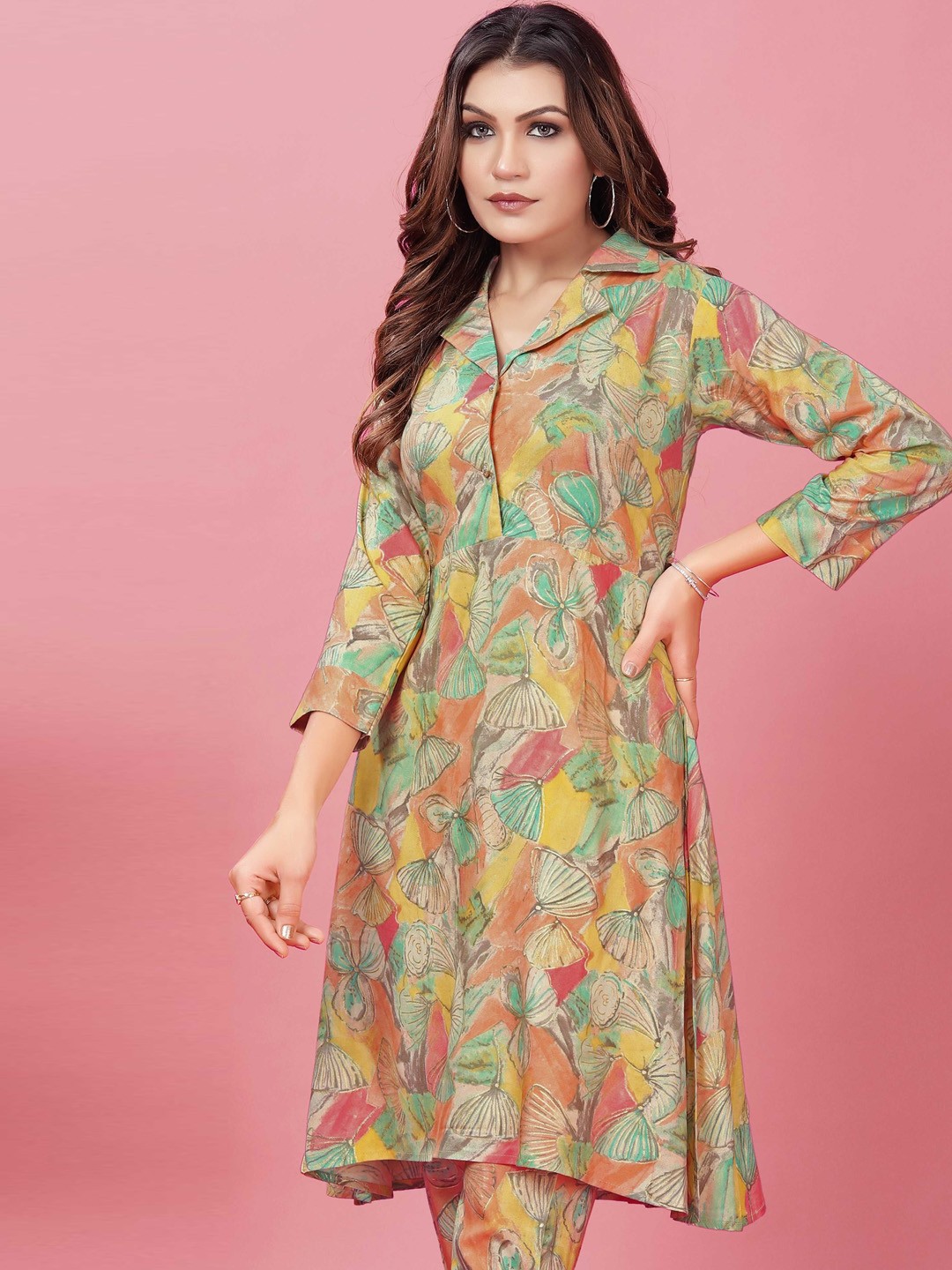 

Panzora Floral Printed Shirt Collar Anarkali Kurta With Trouser, Orange