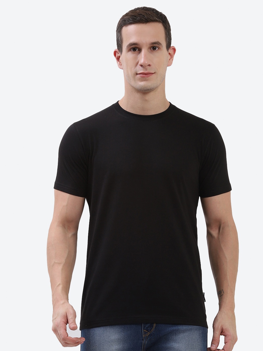 

hummel Round Neck Cotton Regular T-shirt, Black