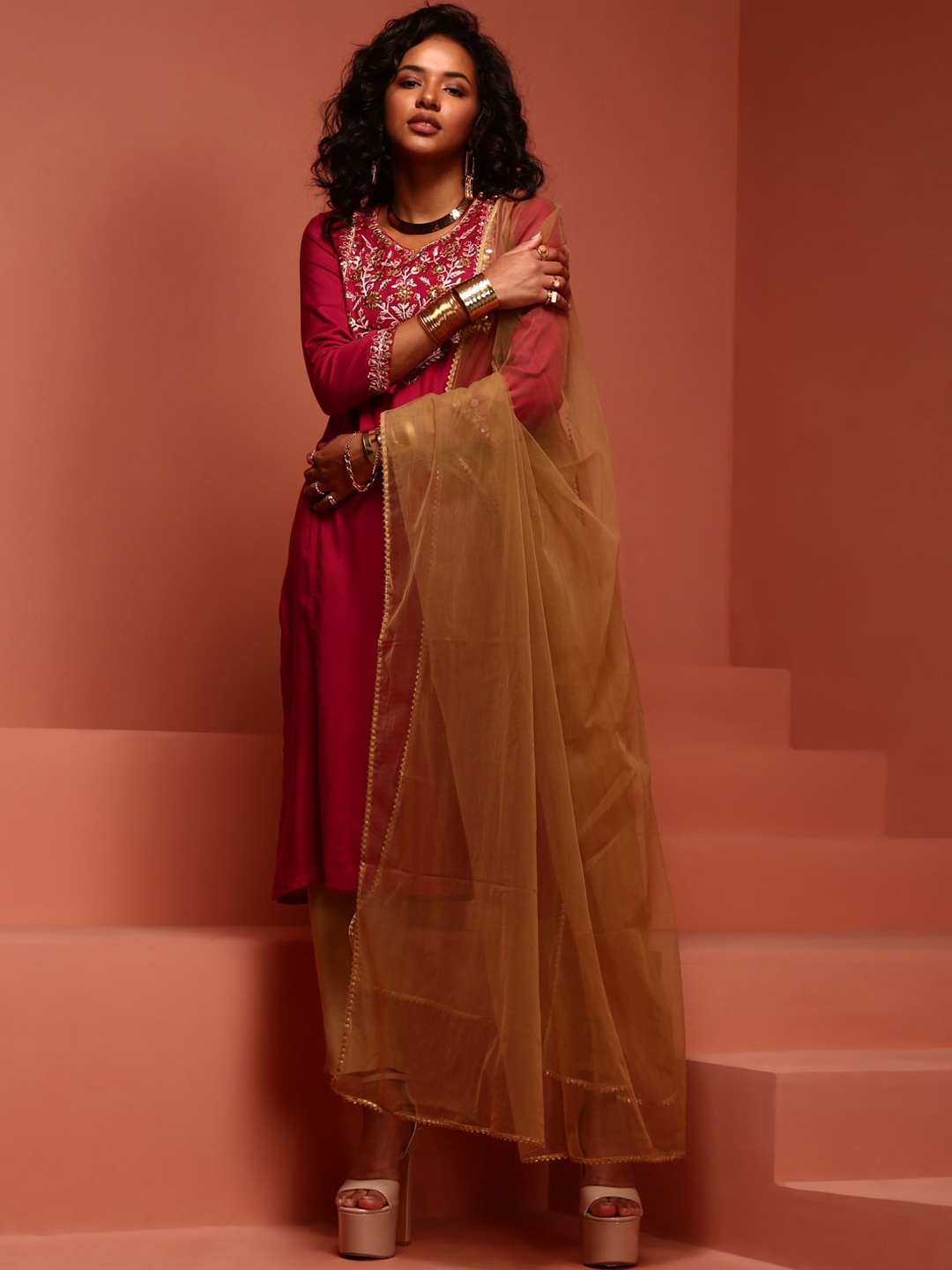 

IMARA Ethnic Motifs Yoke Design Thread Work Shantoon Kurta With Trousers & Dupatta, Pink