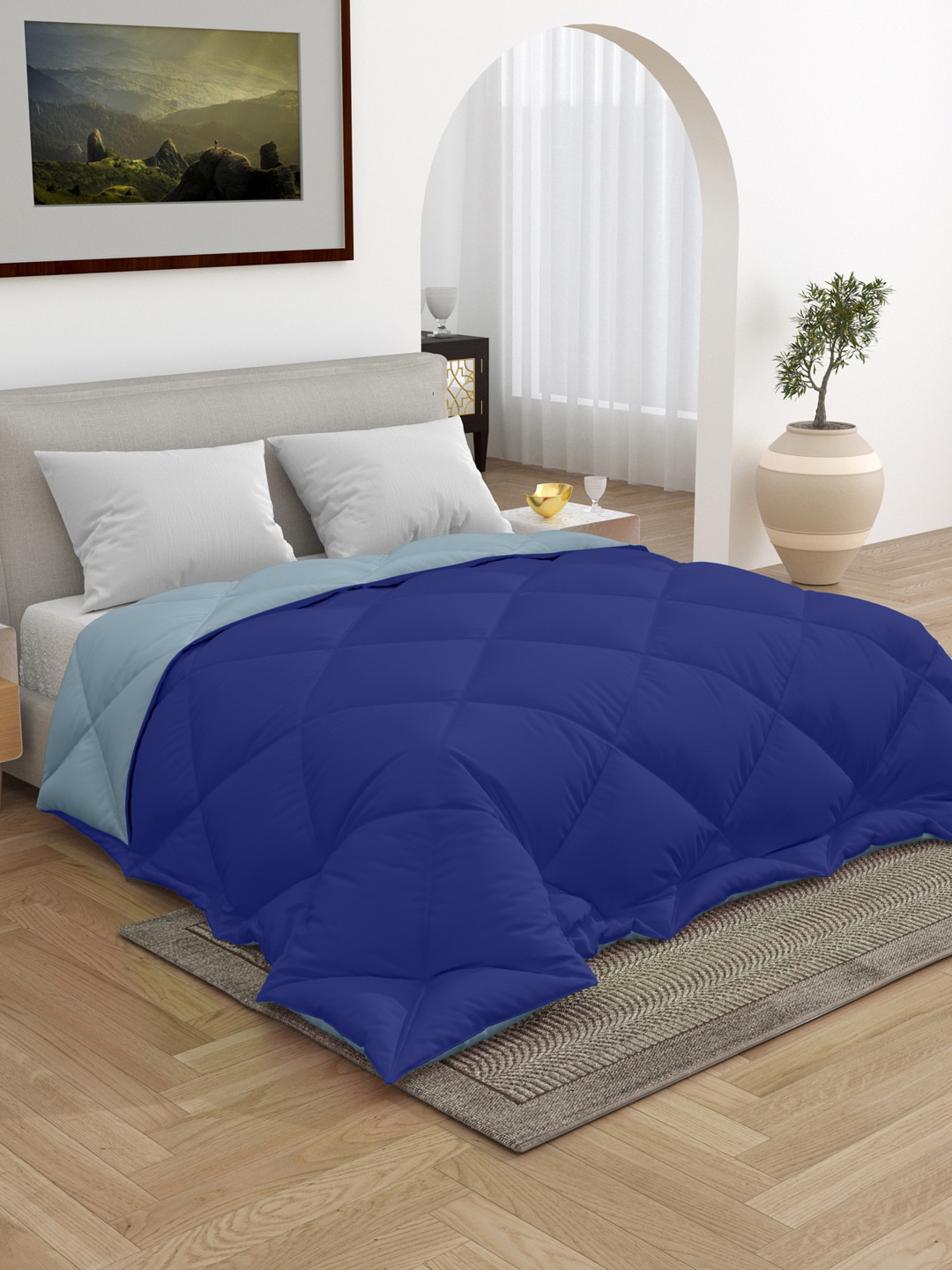 

RAASO Blue & Turquoise Blue Microfiber Mild Winter 210 GSM Reversible Double Bed Comforter