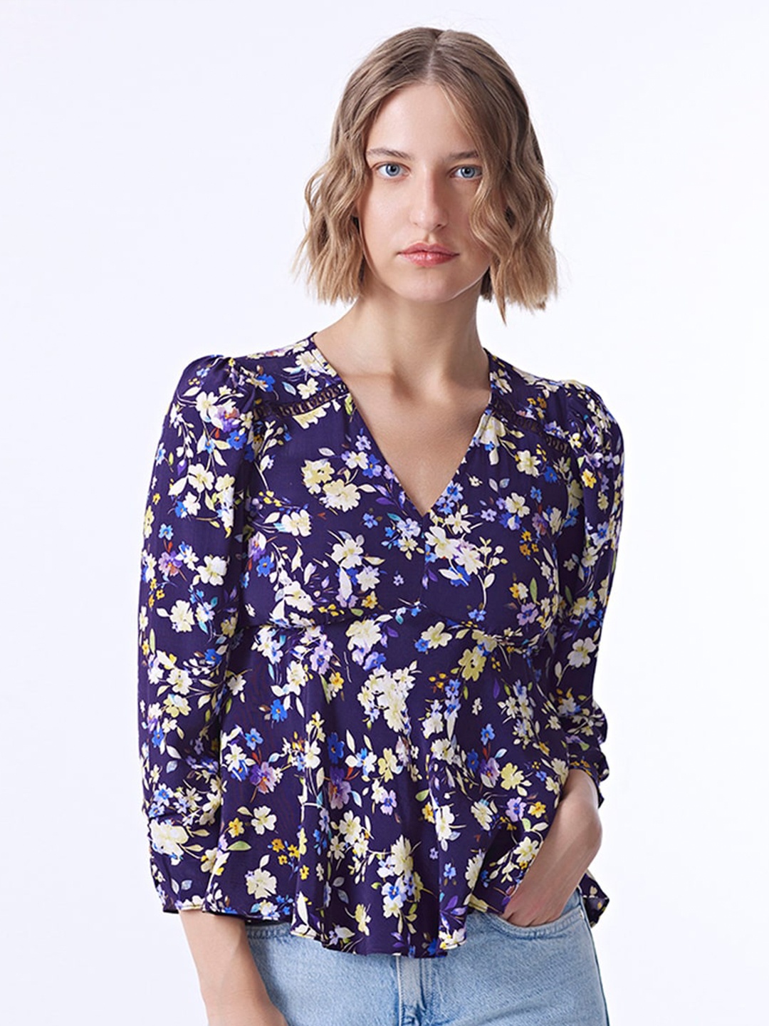 

COVER STORY Purple Floral Printed Crepe Wrap Top