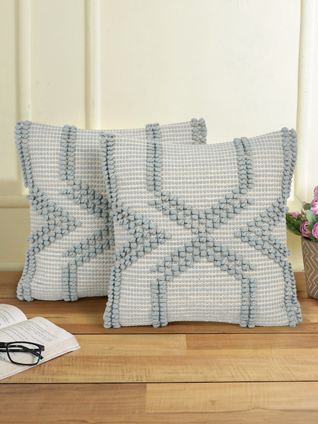 

eyda 2 Pcs Cream-Coloured & Turquoise Blue Geometric Cotton Square Cushion Covers