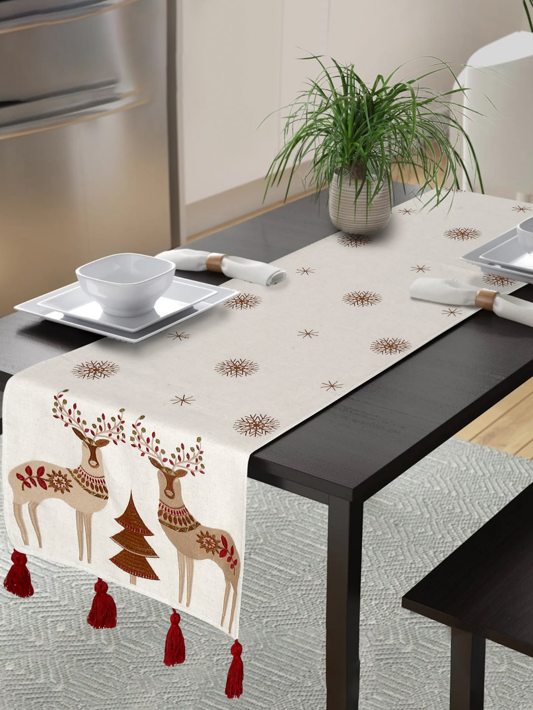 

eyda Beige Cotton Linen Embroidered Table Runner