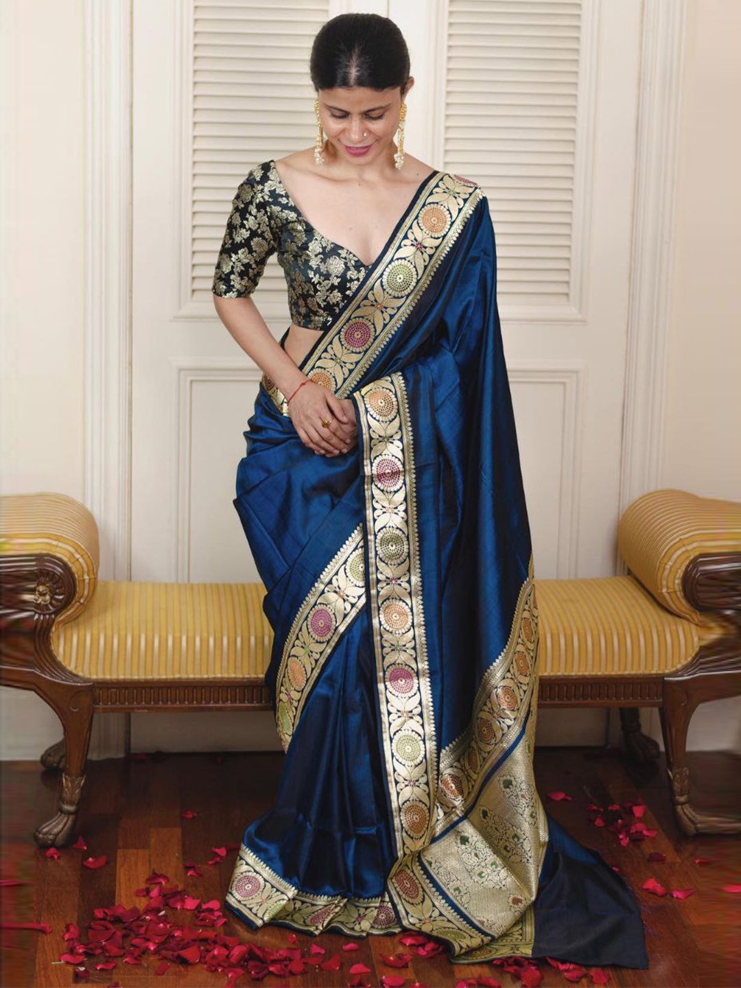 

TIEXA Zari Pure Silk Banarasi Saree, Blue