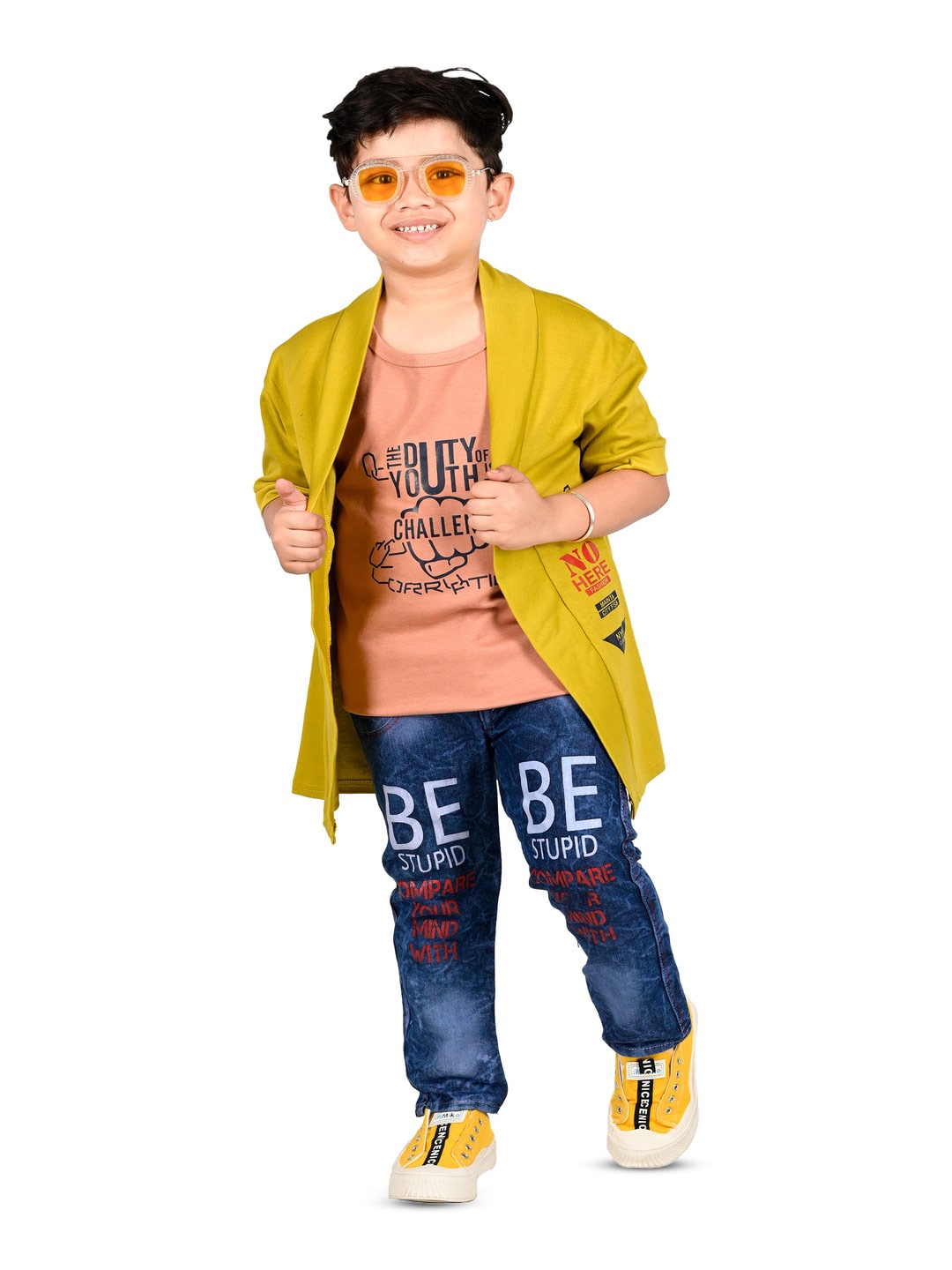 

BAESD Boys Typography Printed T-shirt & Trousers With Jacket, Peach